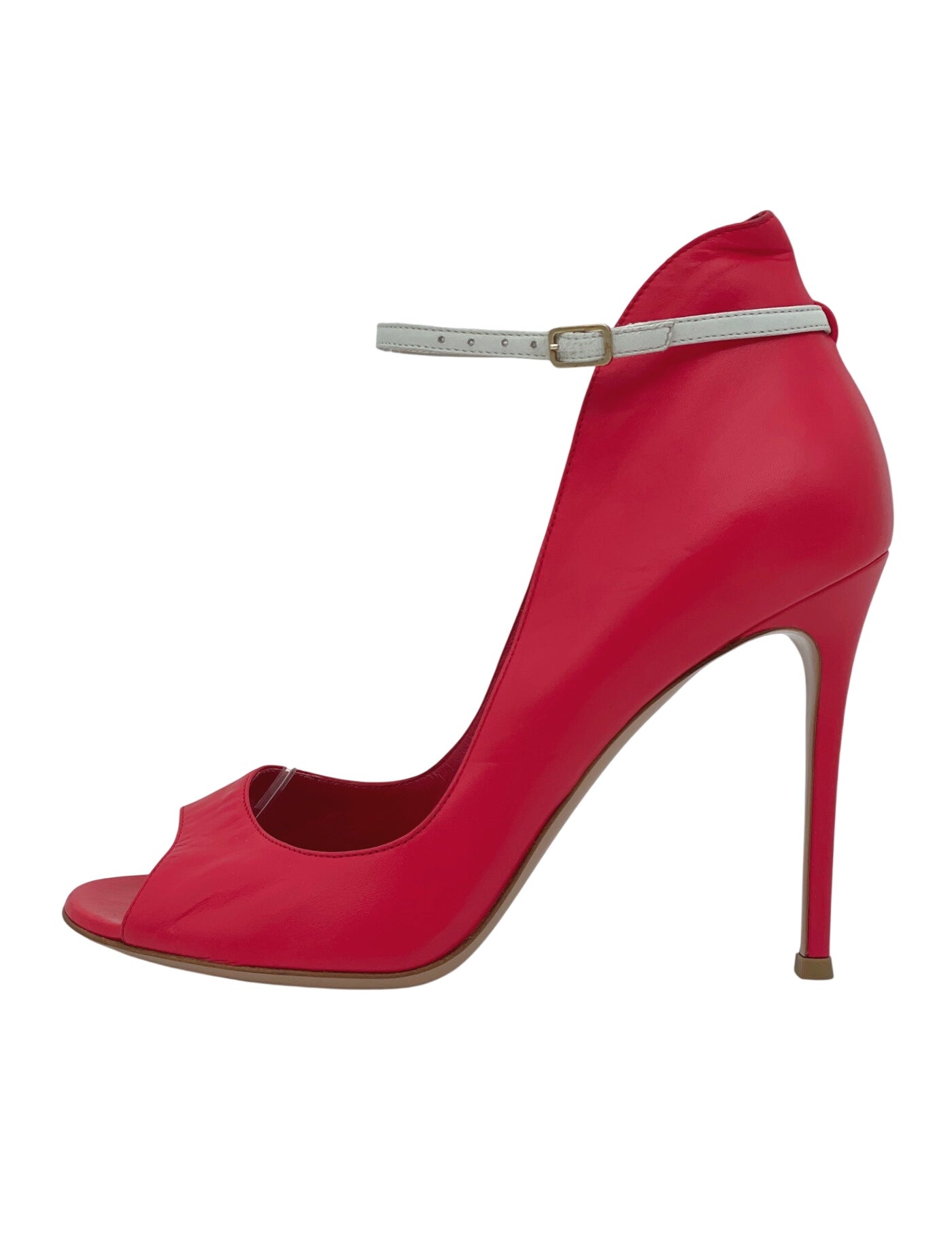 Gianvito Rossi Vamp Pump EU 39.5 Rot - Image 1