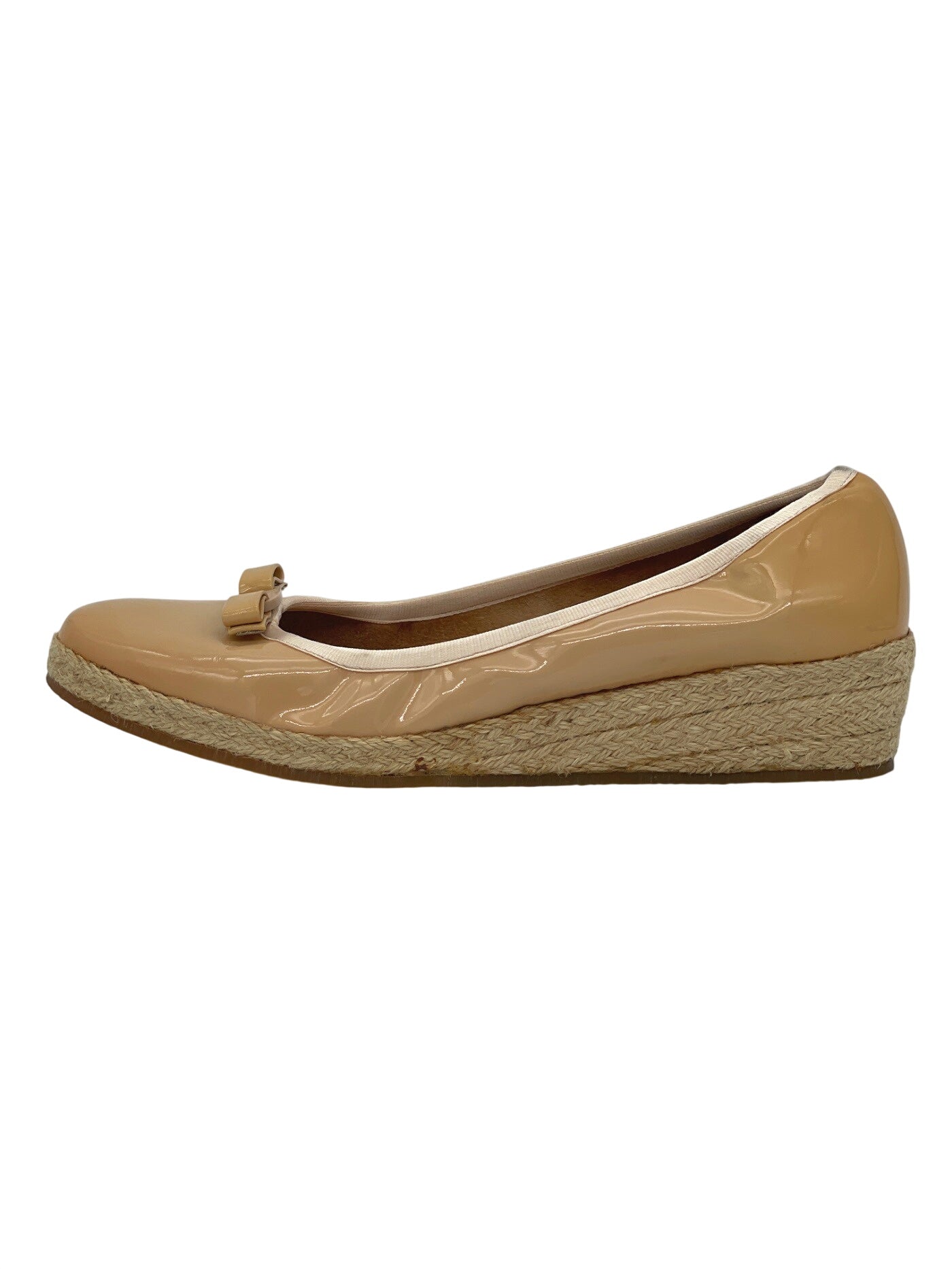 Salvatore Ferragamo Patent Leather Ballerina EU 38.5 Beige - Image 1
