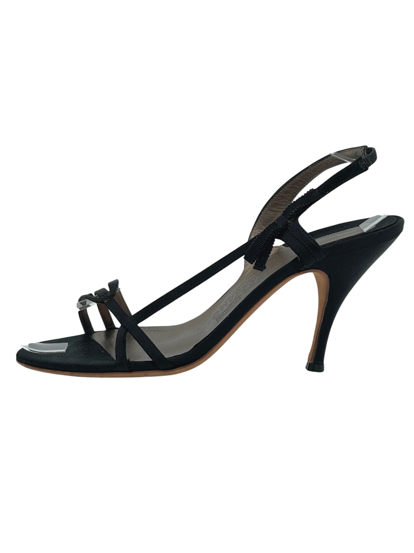 Salvatore Ferragamo Strappy Satin Sandale mit Absatz EU 39.5 Schwarz - Image 1