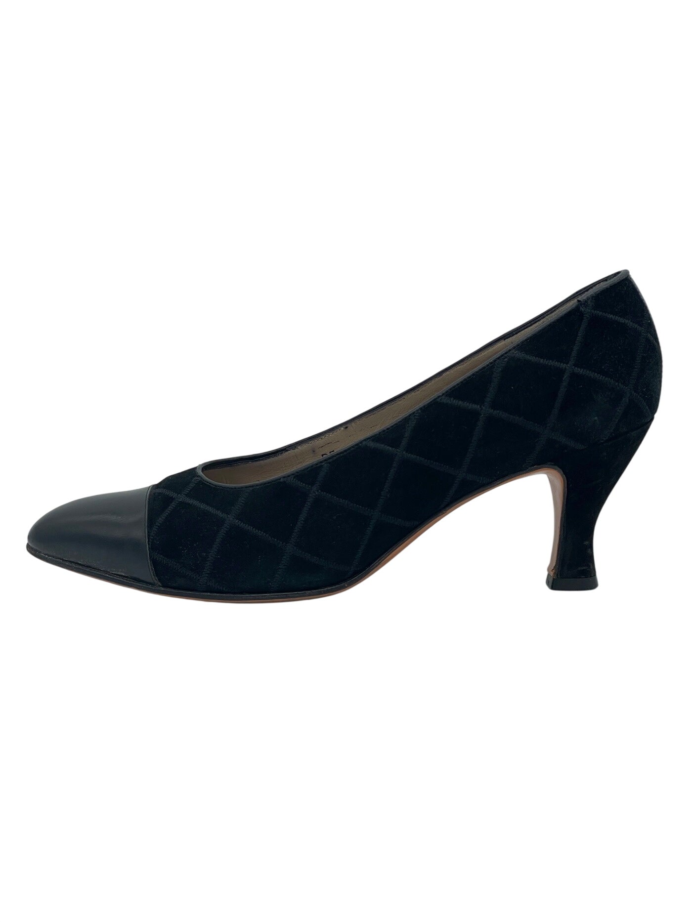 Salvatore Ferragamo Suede Pump EU 37 Schwarz - Image 1