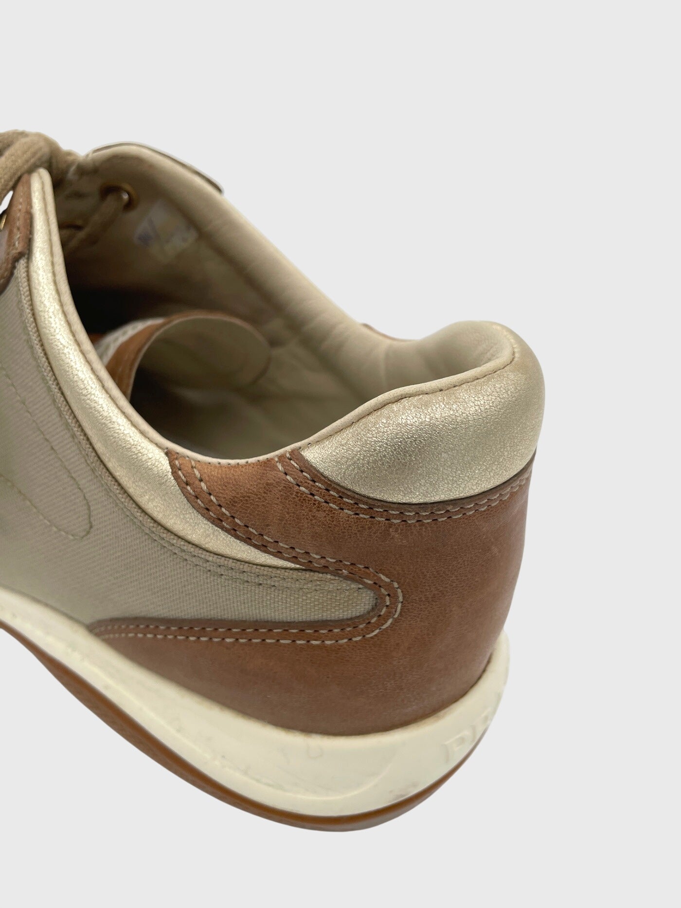 Prada Canvas Low Top Sneaker EU 40 Mehrfarbig