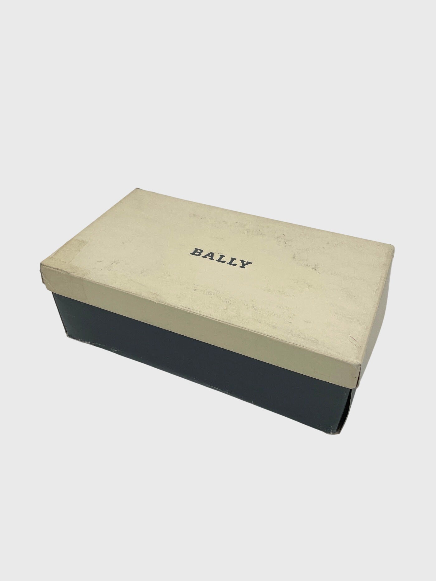 Bally Vintage Button Detail Pump EU 39 Beige