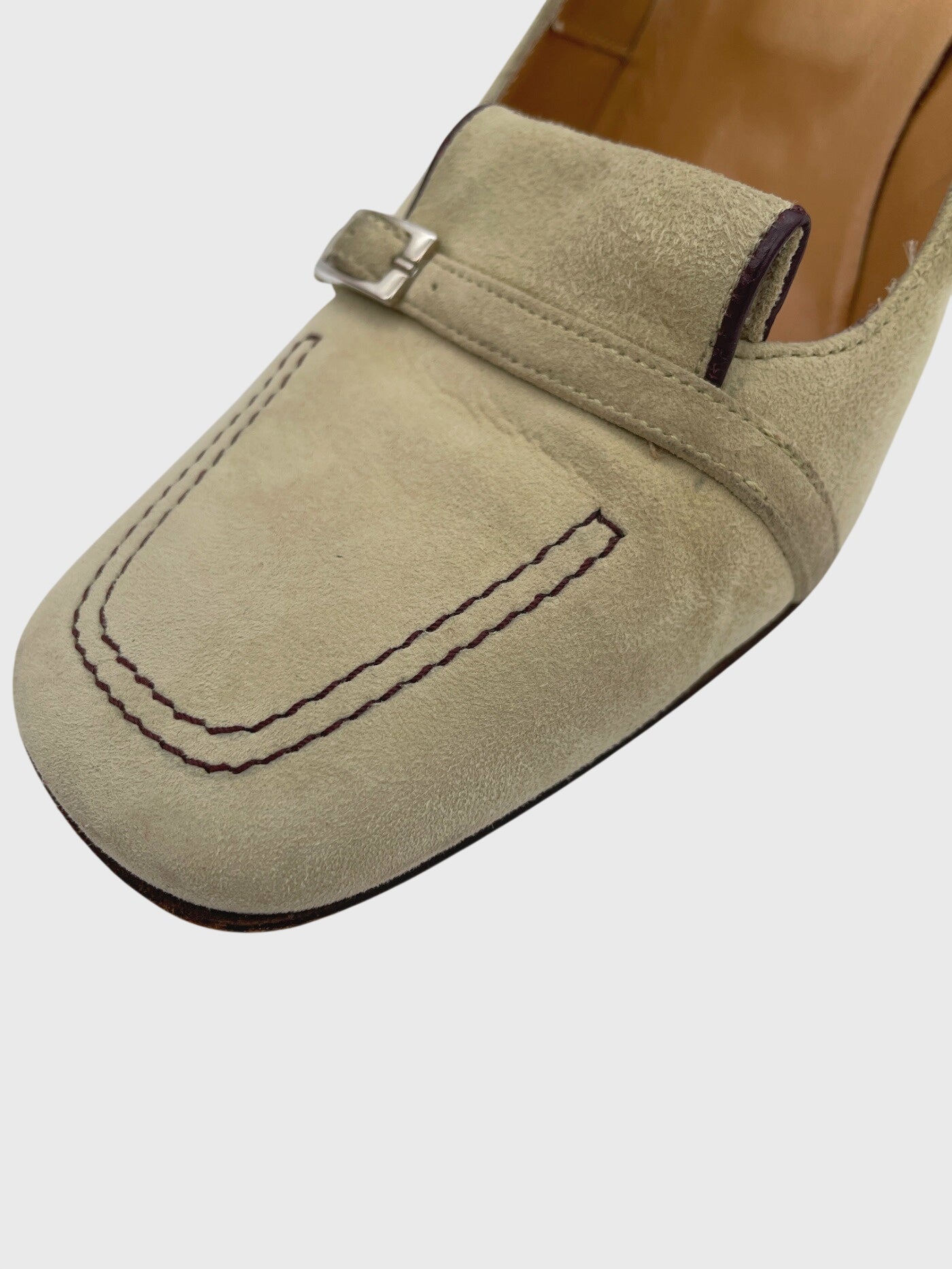 Bally Suede Buckle Klassischer Pump EU 36.5 Beige