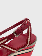 Bally Wedge Sandale mit Absatz EU 36.5 Rot
