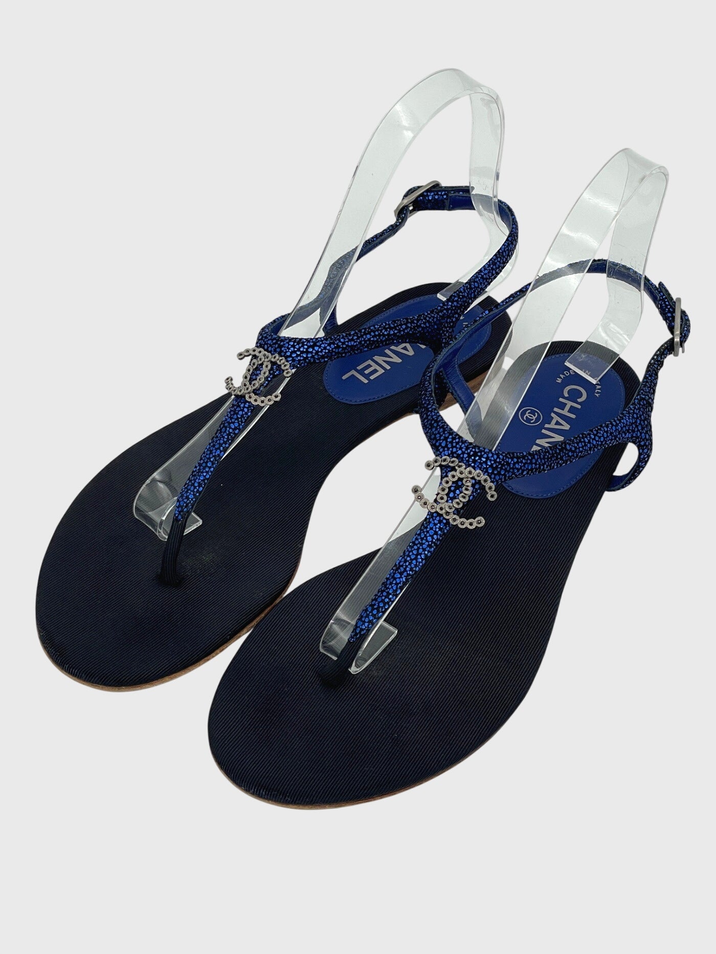 Chanel CC Logo Thong Zehensteg Sandale EU 38 Blau - Image 3