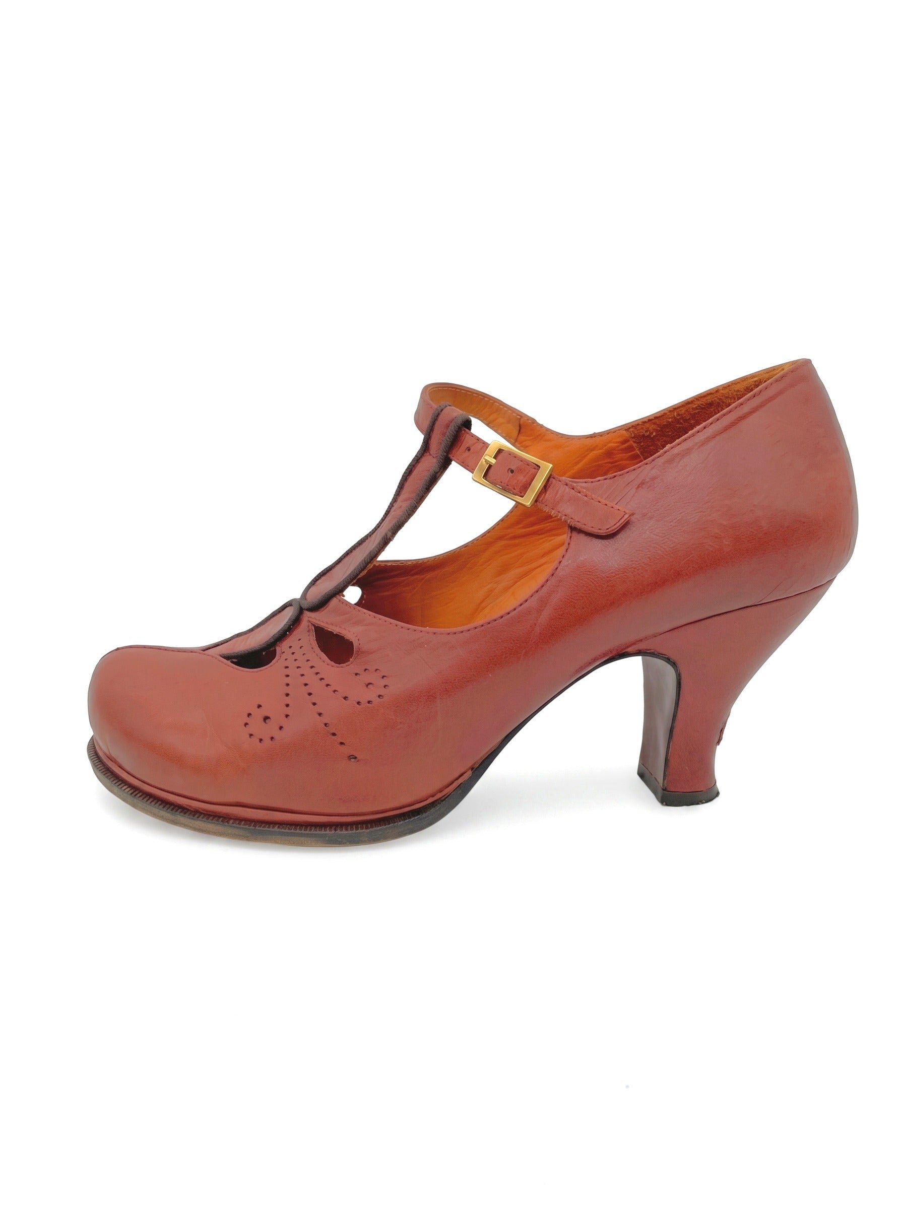 Chie Mihara Dutifi T-Strap Style Pump EU 39 Braun