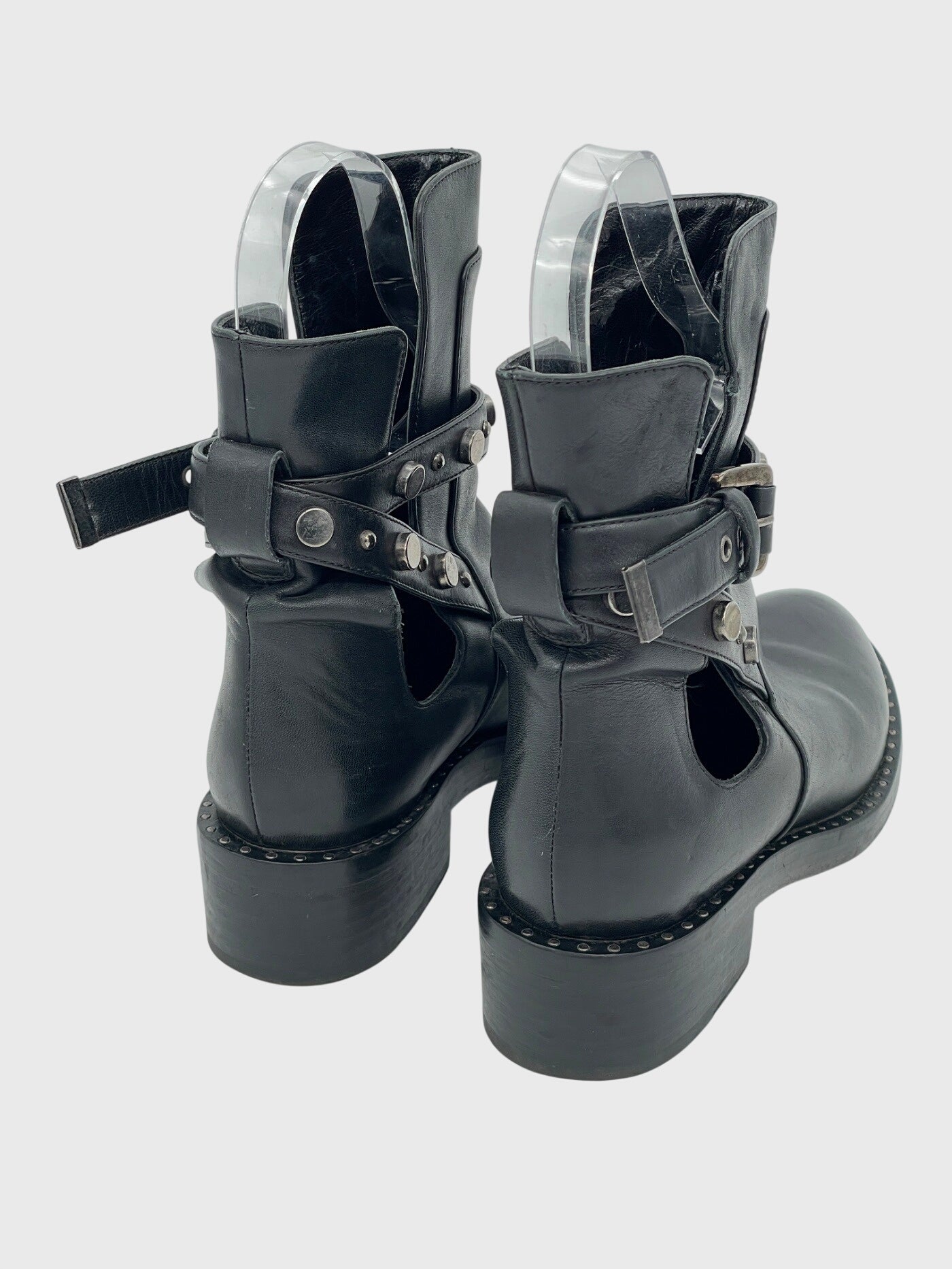 Dorothee Schumacher Cut-Out Studded Ankle Boot EU 37 Schwarz - Image 4