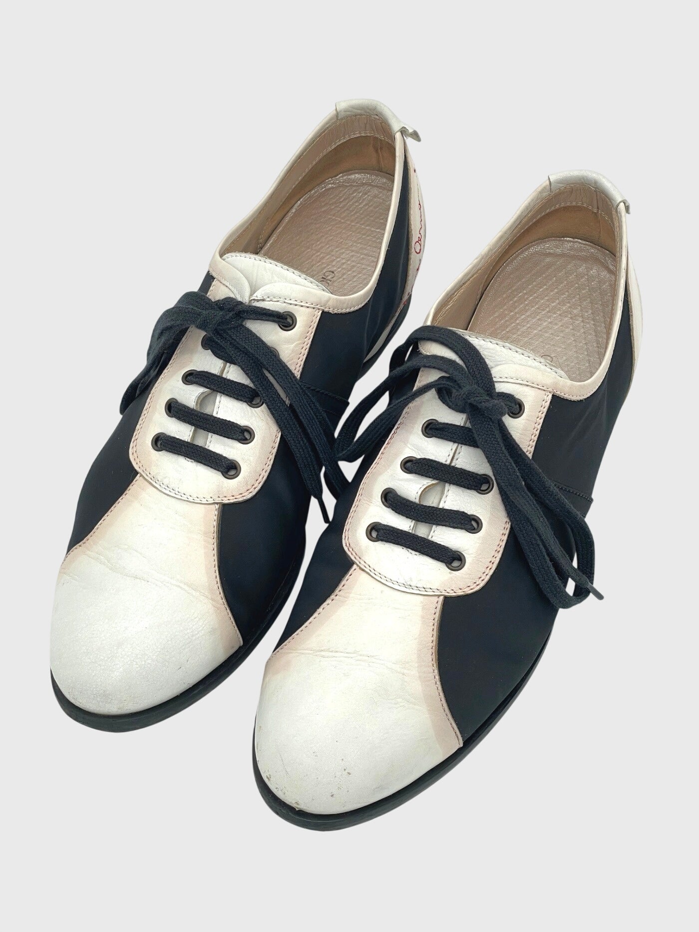Giorgio Armani Two-Tone Leather and Fabric Low Top Sneaker EU 40.5 Mehrfarbig
