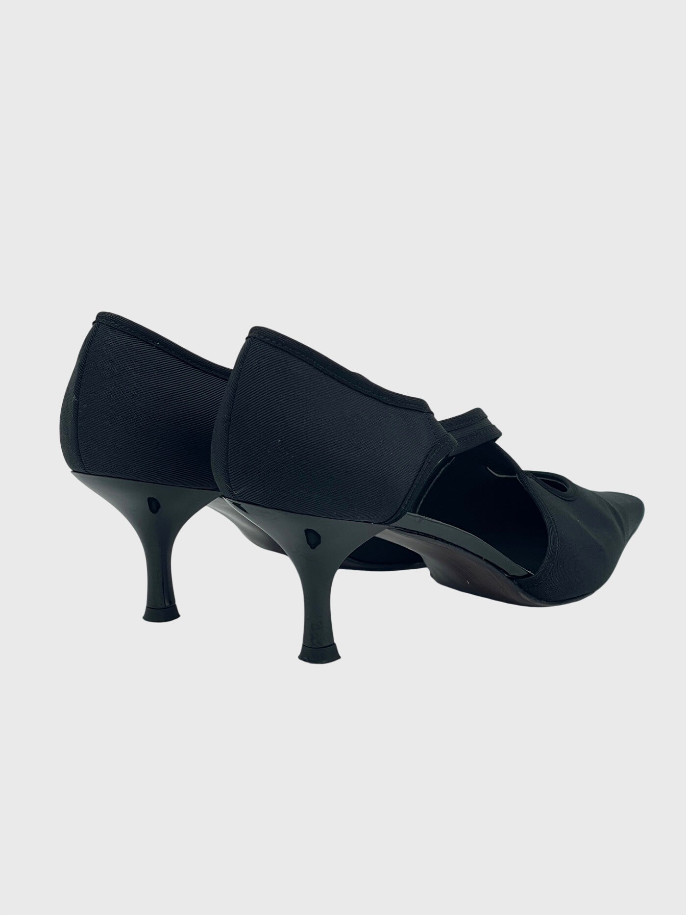 Stuart Weitzman Crossover Strap Kitten Heel EU 41.5 Schwarz