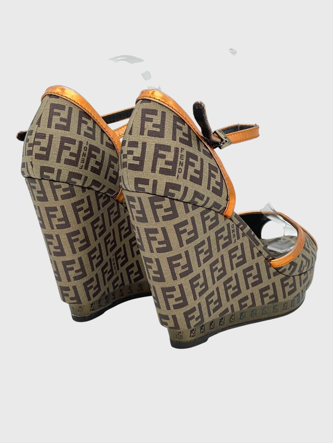 Fendi Delfina Sandale mit Absatz EU 39.5 Braun - Image 4