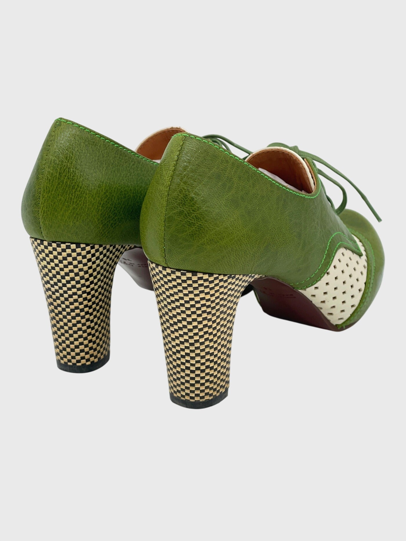 Chie Mihara Loti Pump EU 36 Grün - Image 4