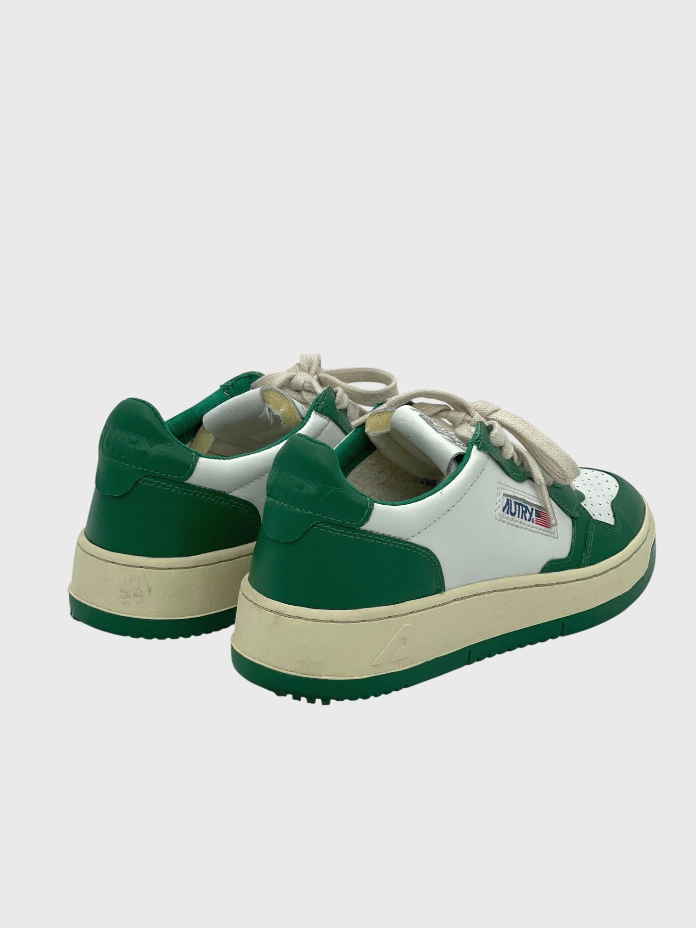 Autry Medalist Low Top Sneaker EU 39 Grün