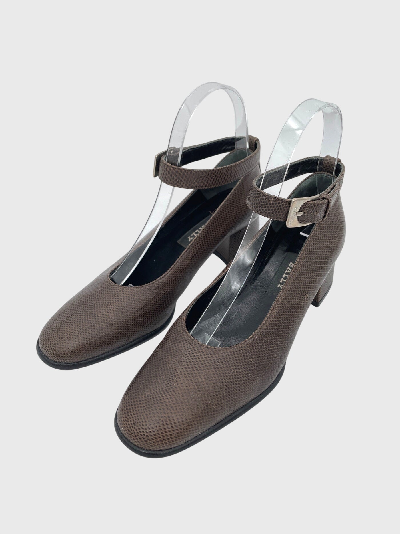 Bally Embossed Leather Ankle Strap Pump EU 37 Braun