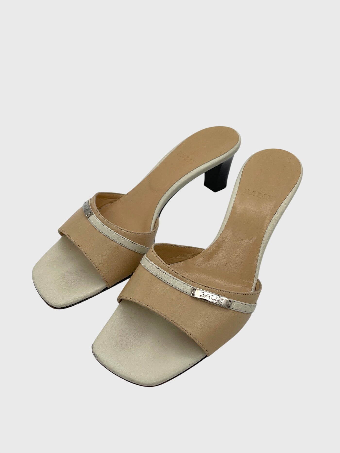 Bally Vintage Logo Plate Mule EU 38.5 Beige