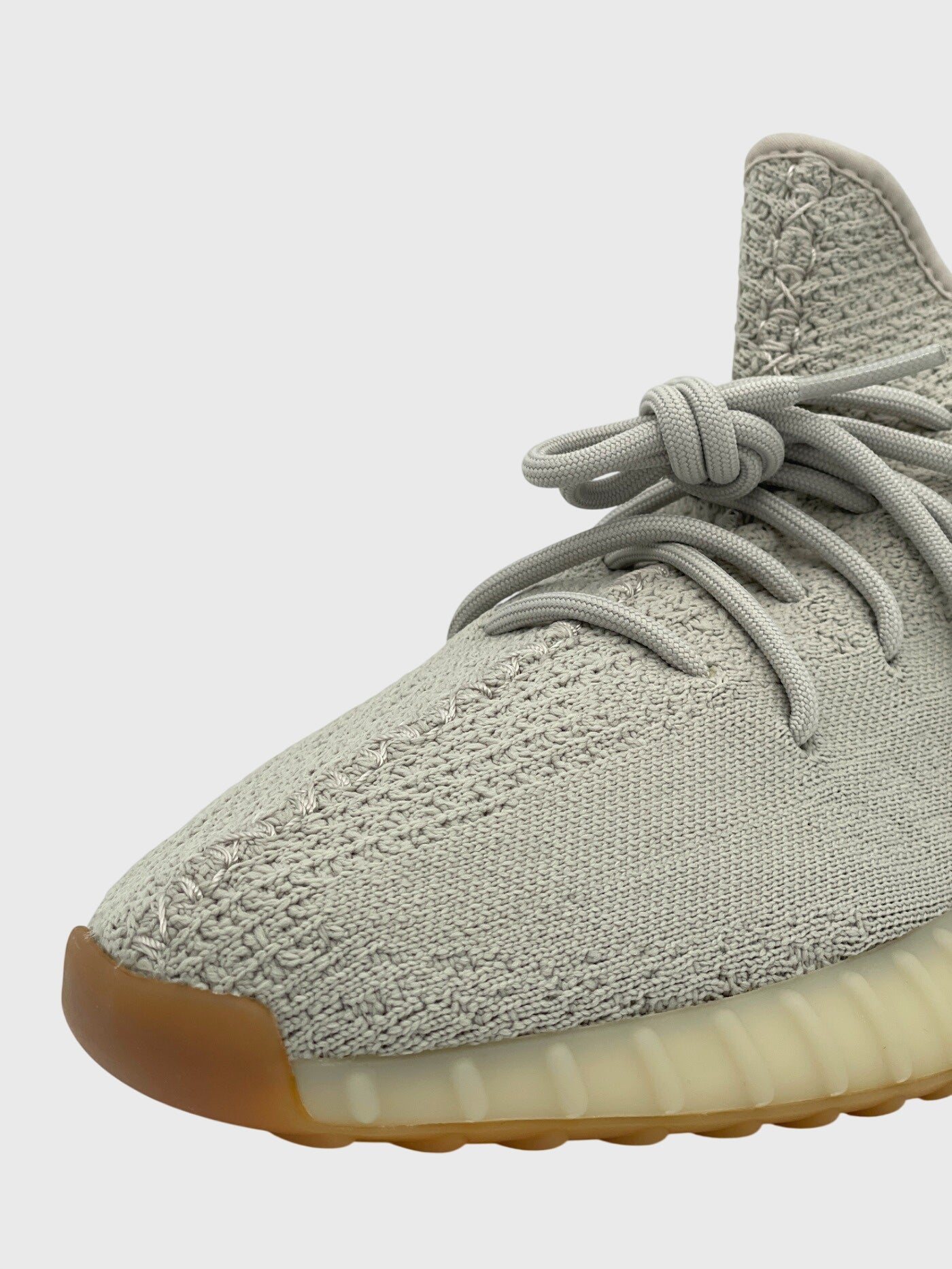 Adidas Yeezy 350 V2 Low Top Sneaker EU 44.5 Beige - Image 5