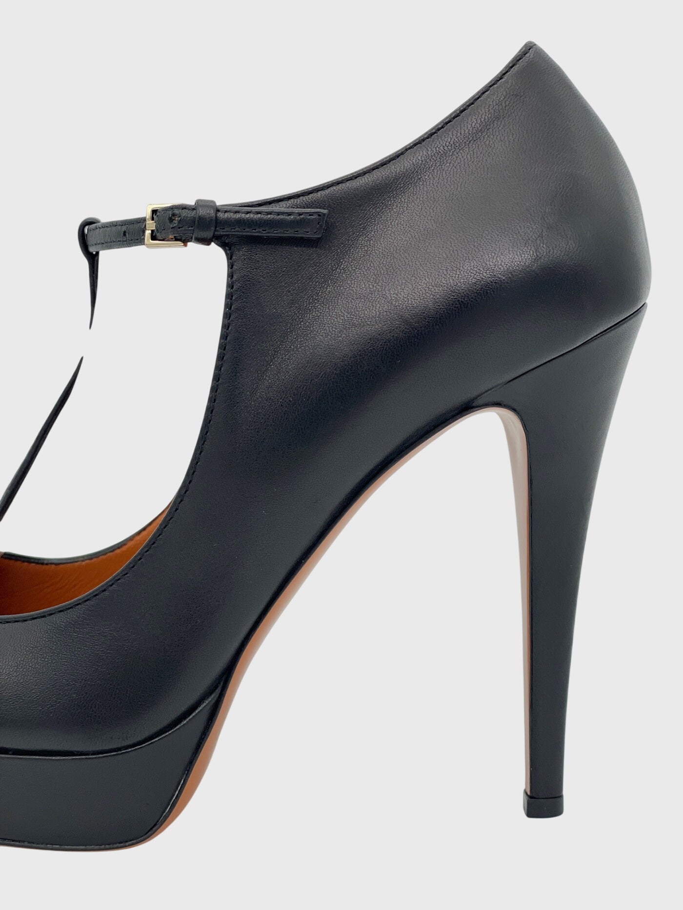 Gucci Betty T-Strap Plateau Pump EU 38.5 Schwarz - Image 5