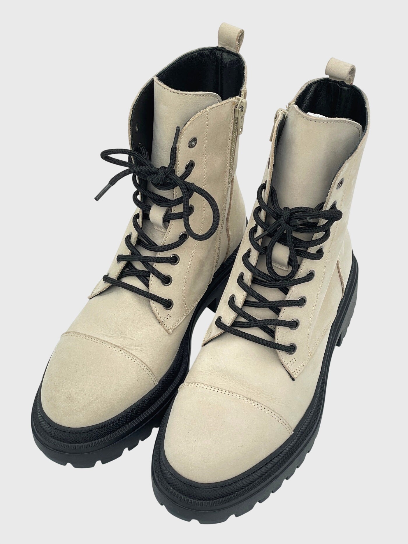 Pollini Heritage Combat Stiefel EU 39 Beige