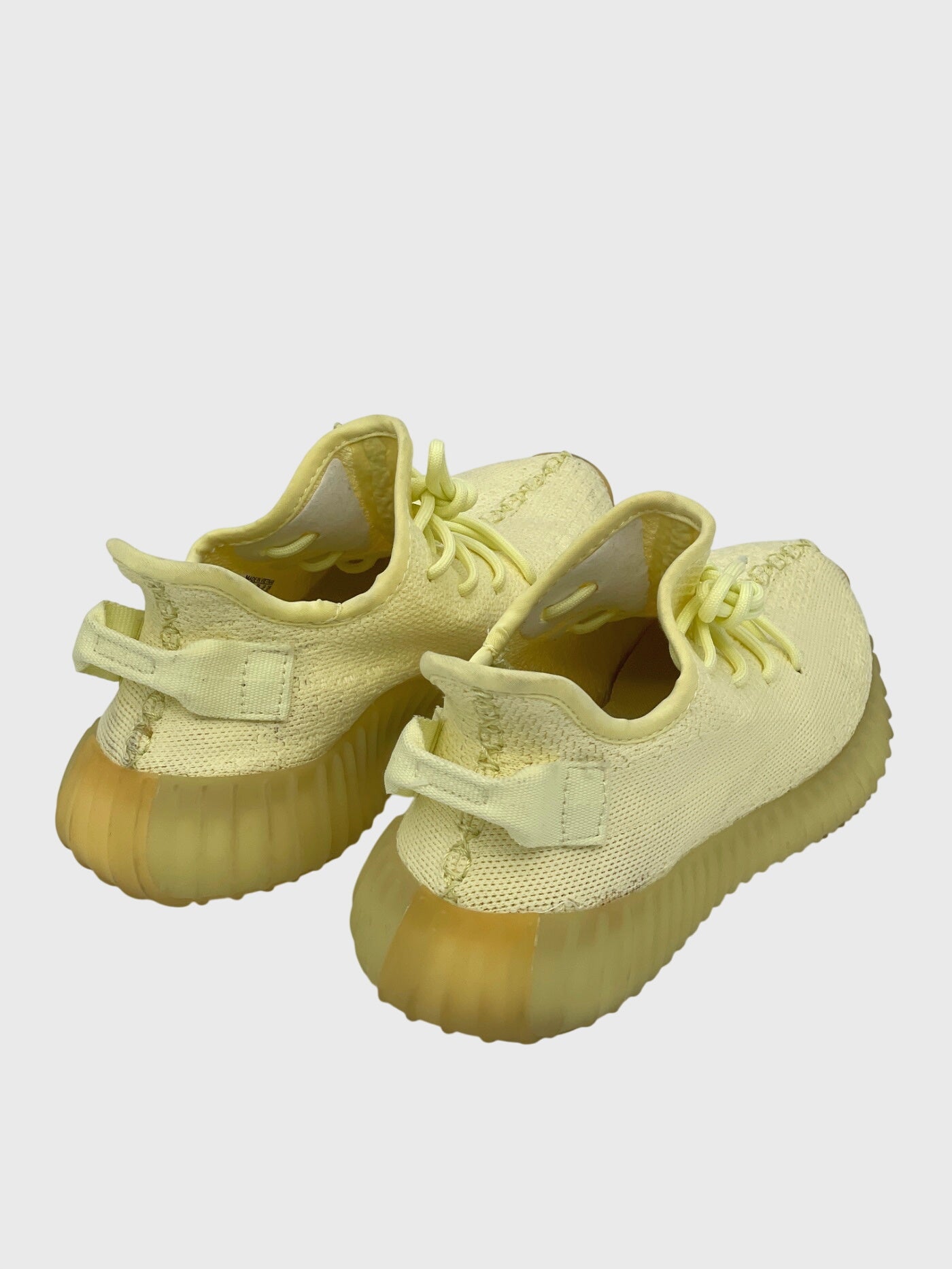 Adidas Yeezy 350 V2 Butter Low Top Sneaker EU 39.5 Gelb - Image 5