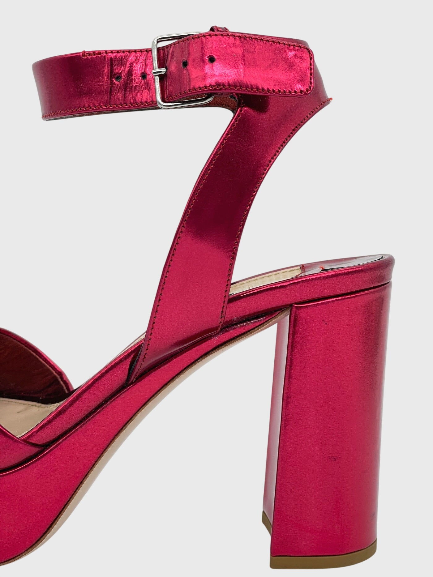 Miu Miu Platform Sandale mit Absatz EU 36.5 Metallic - Image 5