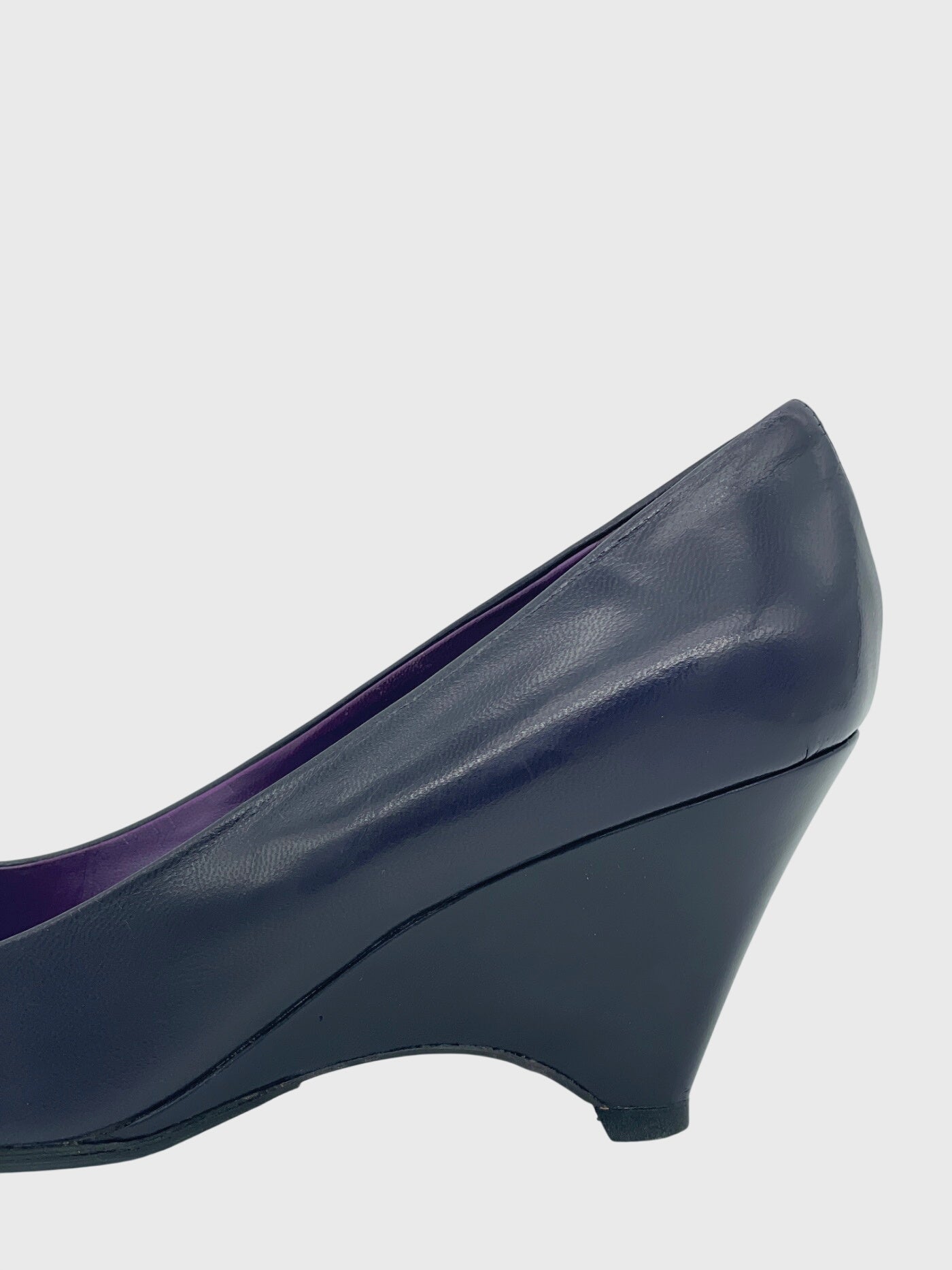 Miu Miu Cutout Leather Pump EU 39 Lila - Image 4