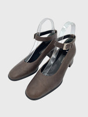 Bally Embossed Leather Ankle Strap Pump EU 37 Braun