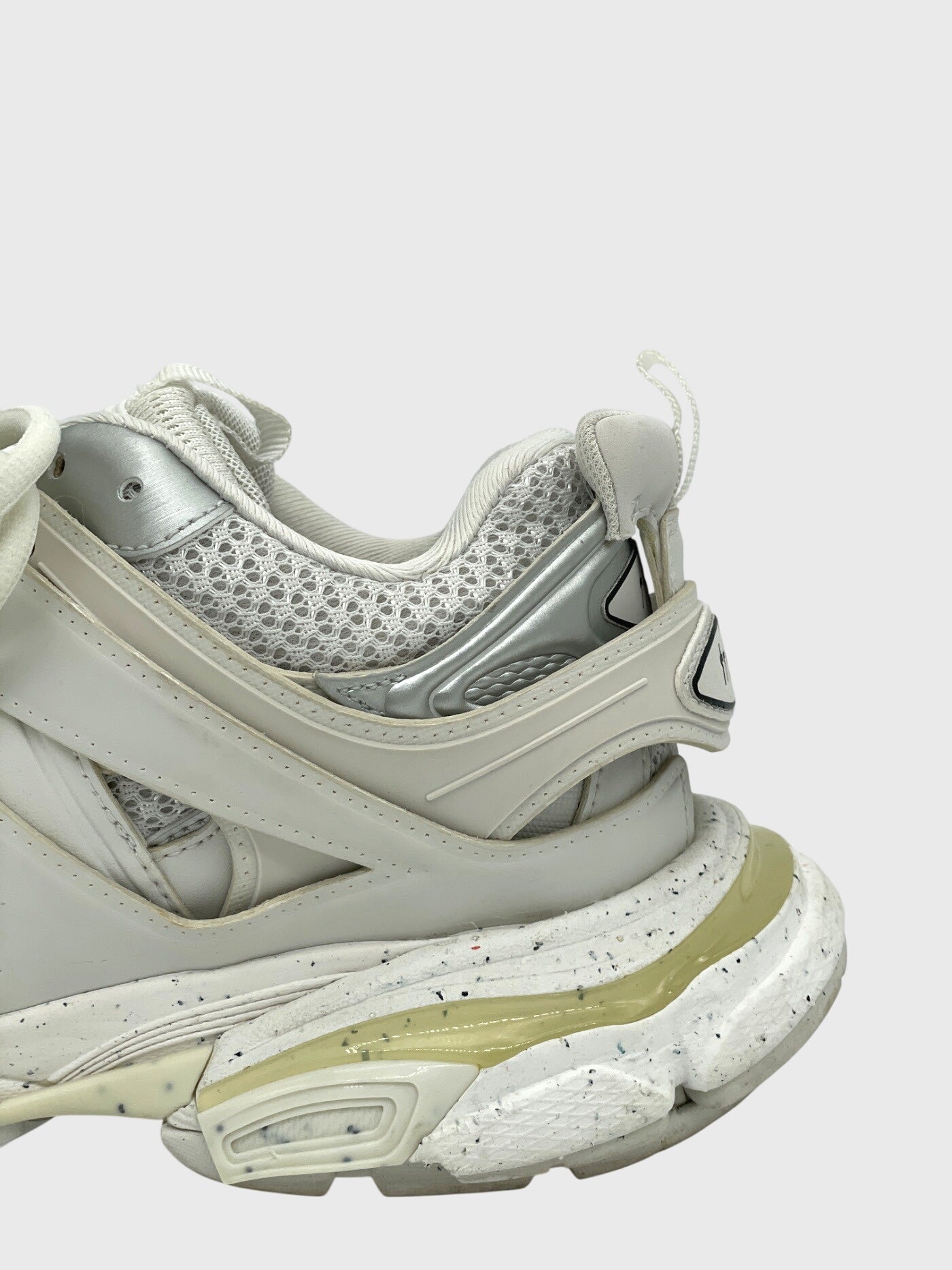 Balenciaga Track Low Top Sneaker EU 39 Beige - Image 5