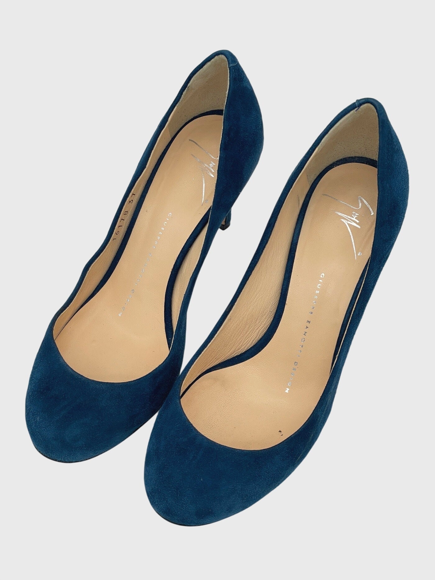 Giuseppe Zanotti Suede Round Toe Pump EU 37 Blau