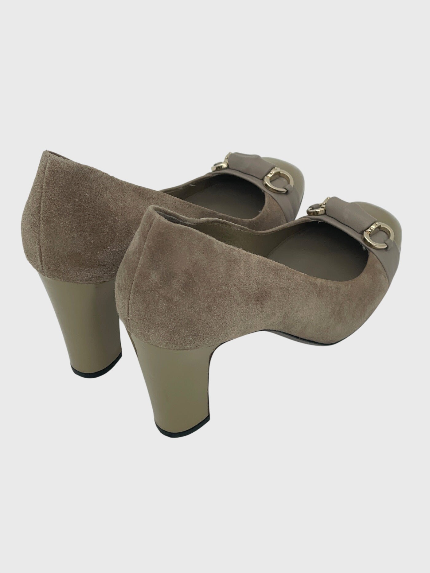Gucci Horsebit Pump EU 38 Beige