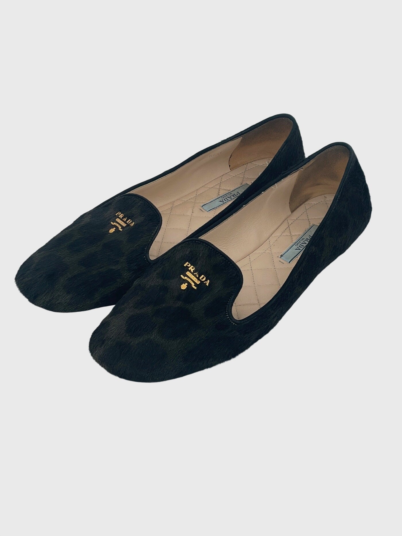 Prada Leopard Print Calf Hair Loafer EU 39.5 Schwarz
