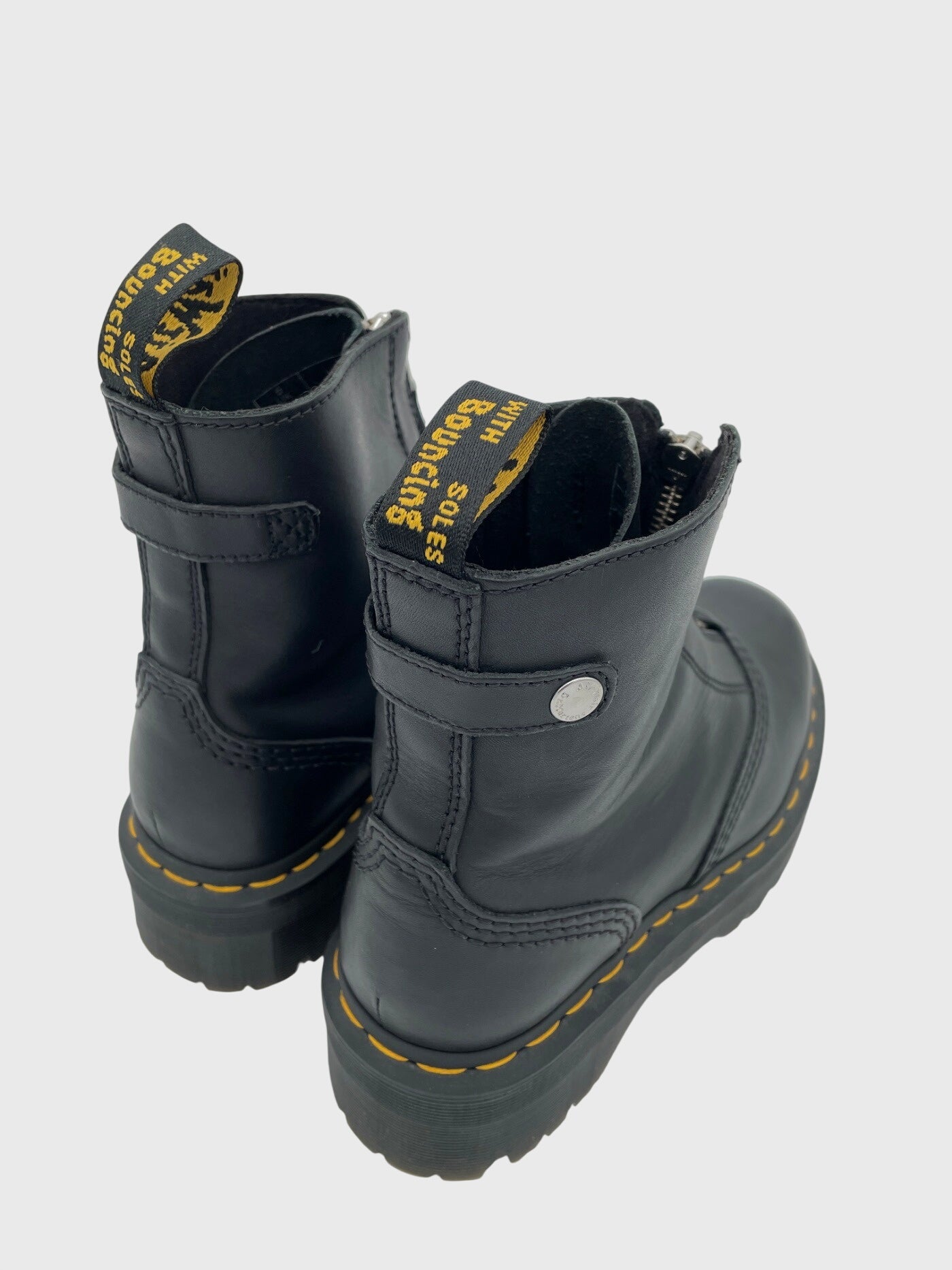 Dr. Martens Jetta Combat EU 38 Schwarz