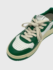 Autry Medalist Low Top Sneaker EU 39 Grün