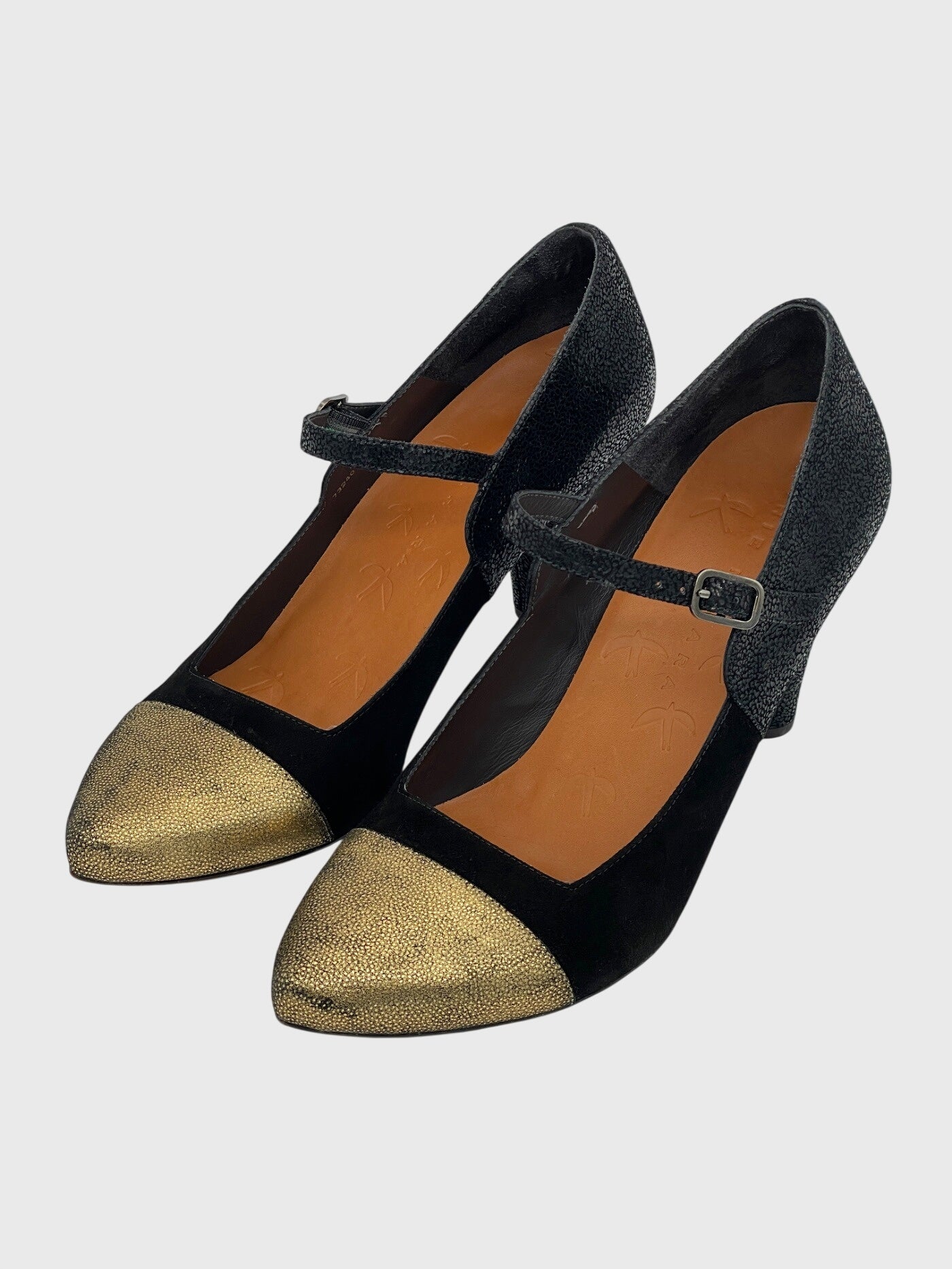 Chie Mihara Mary Jane Pump EU 40 Schwarz
