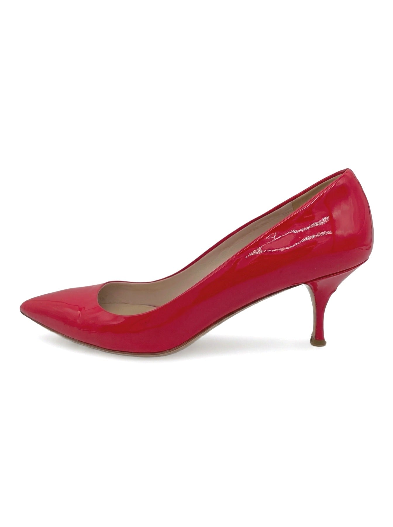Miu Miu Pointed-Toe Patent Pump EU 37 Rot