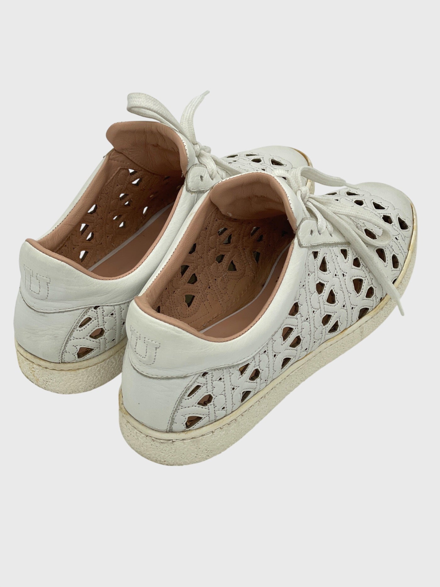 Unuetzer Laser Cut Low Top Sneaker EU 38 Weiß