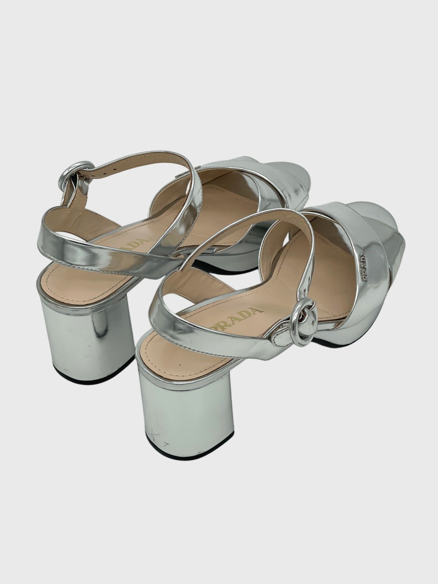 Prada Plateau Sandale mit Absatz EU 39 Metallic