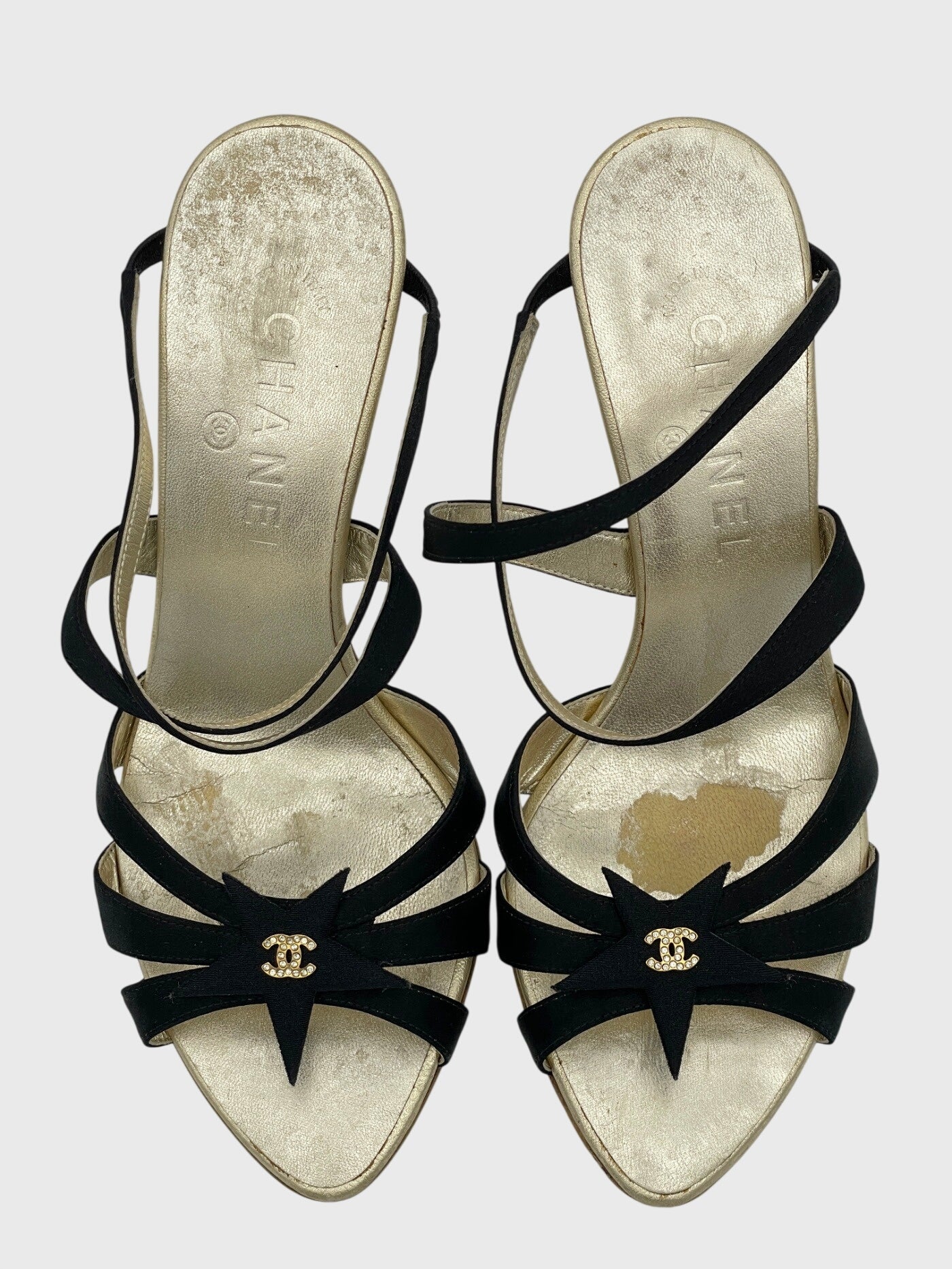 Chanel Star Satin & Gold  Sandale mit Absatz EU 36.5 Schwarz