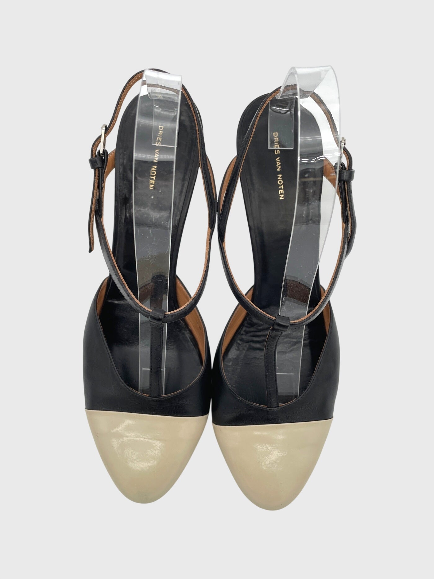 Dries Van Noten T-Strap Cap-Toe Pump EU 40 Mehrfarbig