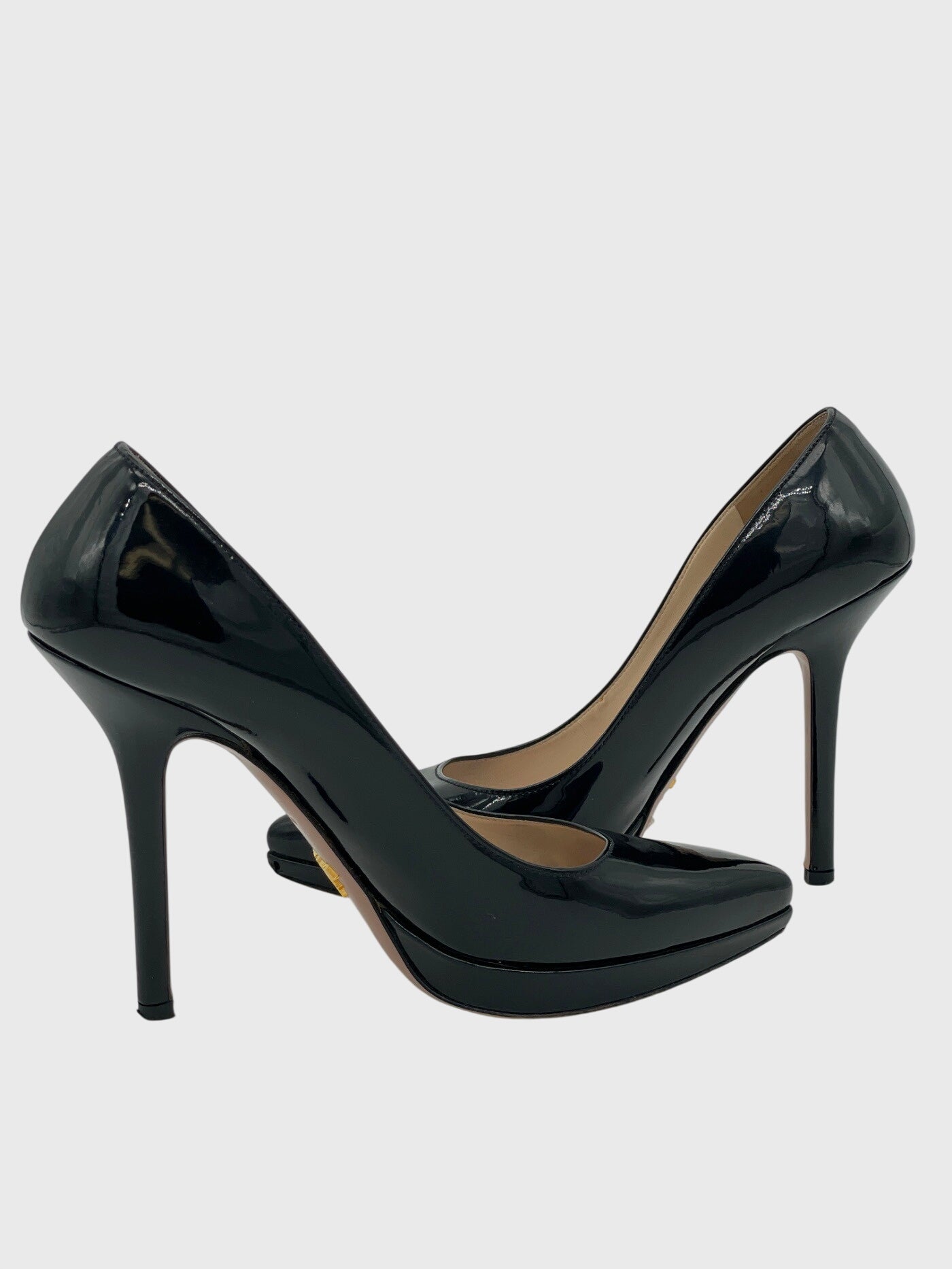 Prada Saffiano Plateau Pump EU 38 Schwarz