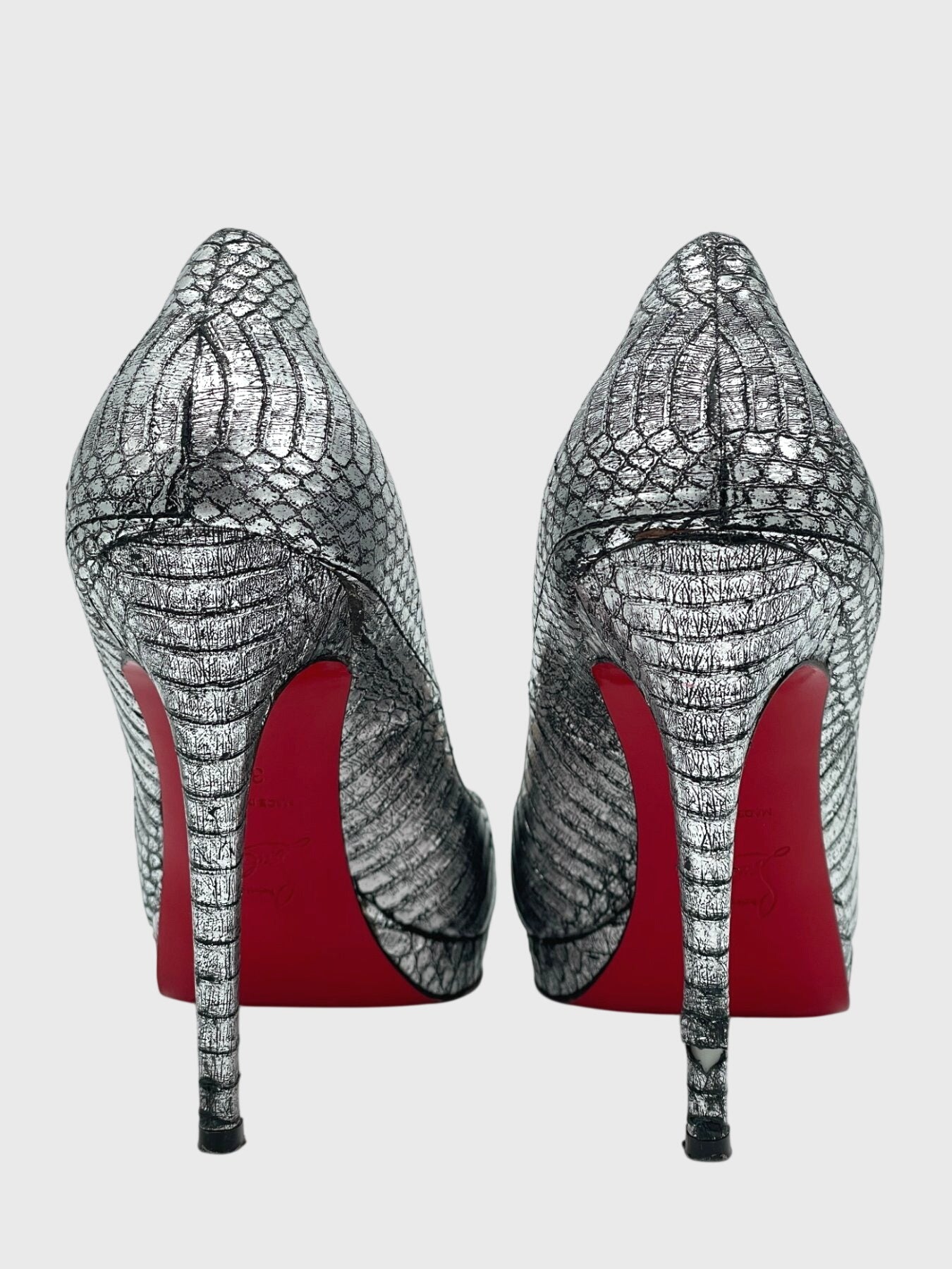Christian Louboutin Very Prive Pump EU 37 Metallic