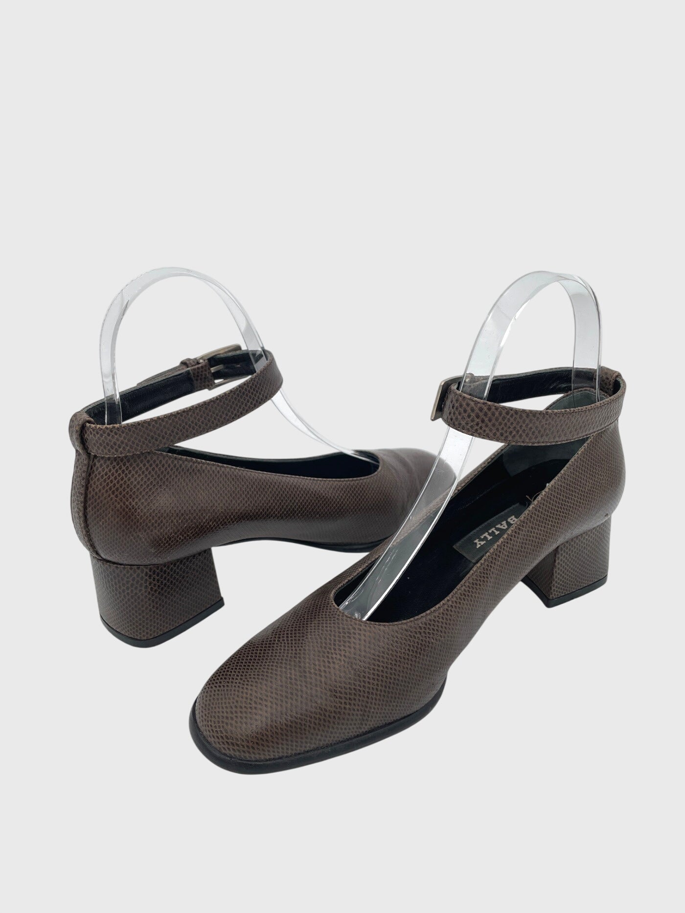 Bally Embossed Leather Ankle Strap Pump EU 37 Braun