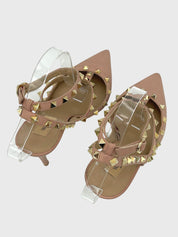 Valentino Garavani Rockstud Ankle Strap Pump EU 40 Beige