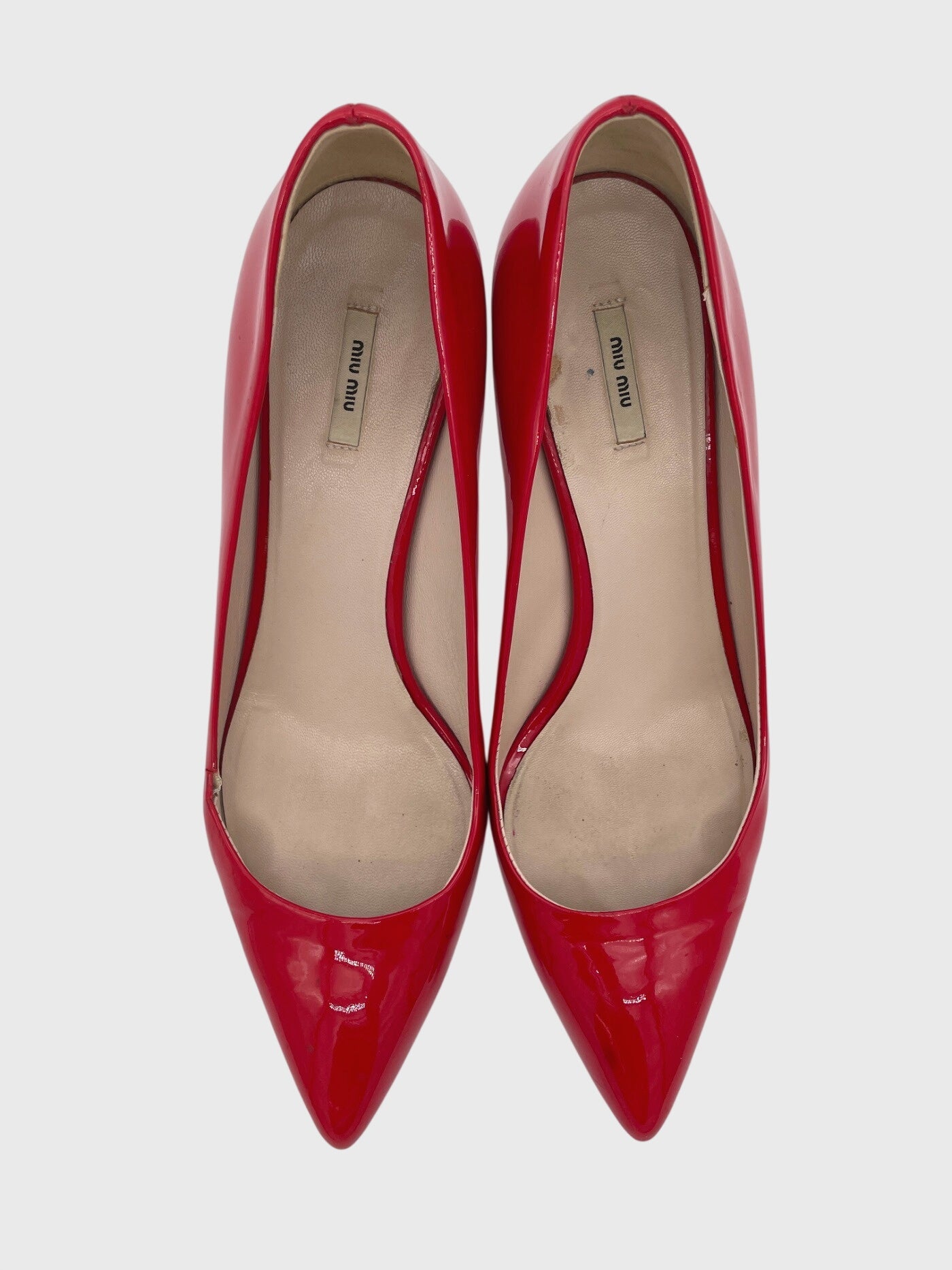 Miu Miu Pointed-Toe Patent Pump EU 37 Rot