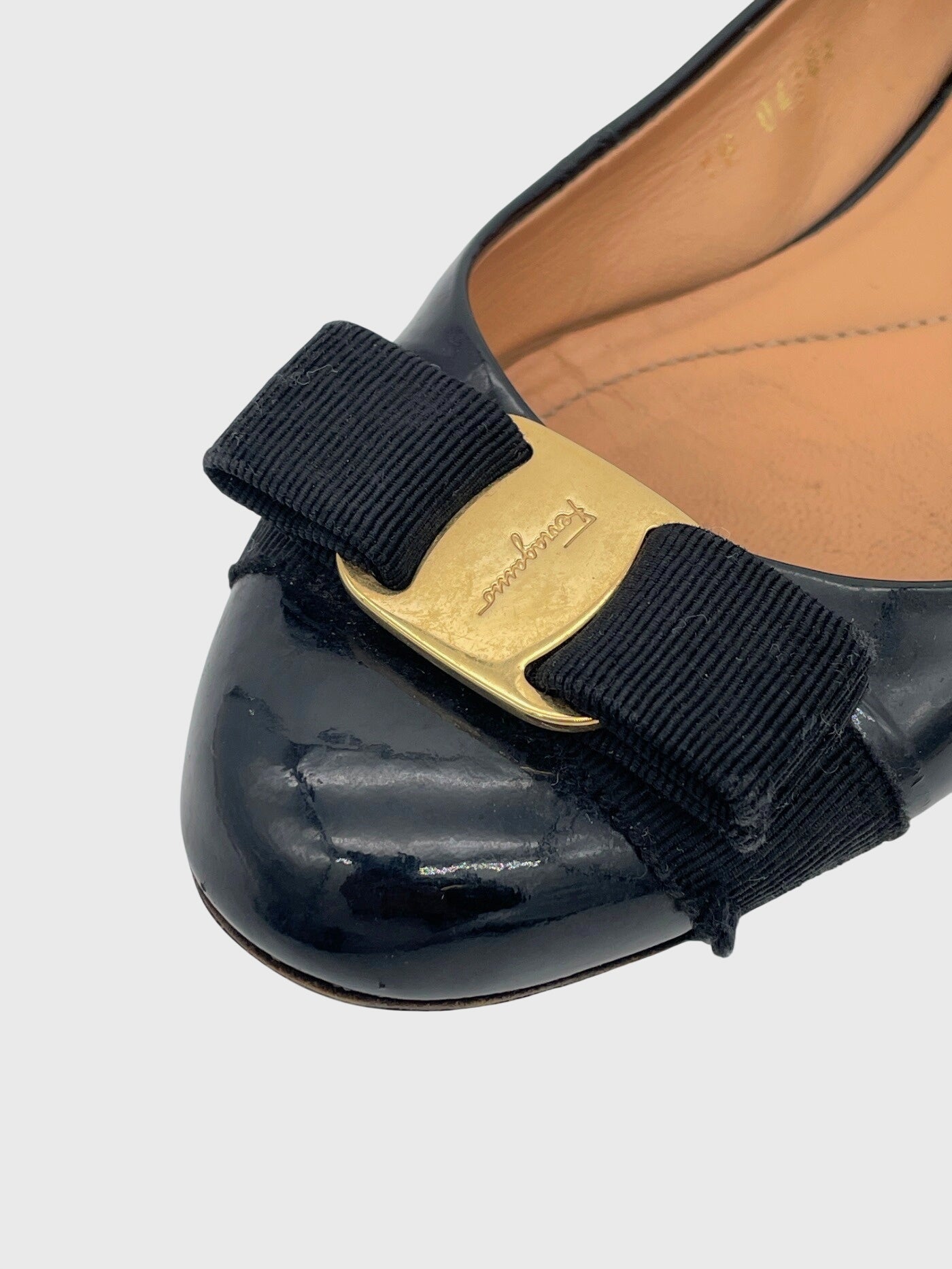 Salvatore Ferragamo Varina Ballerina EU 36 Schwarz