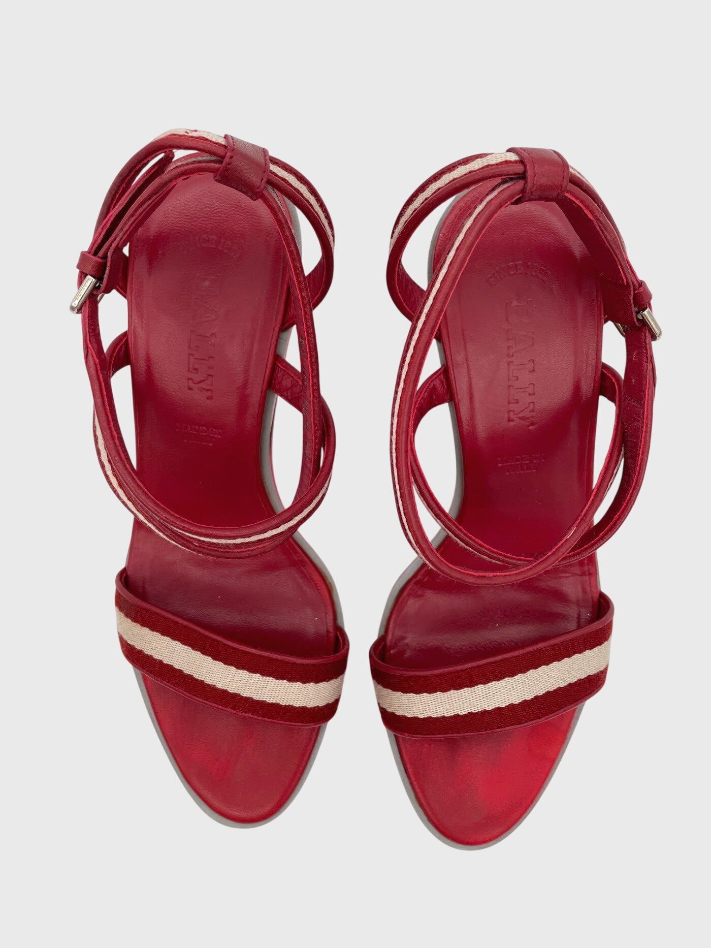 Bally Wedge Sandale mit Absatz EU 36.5 Rot