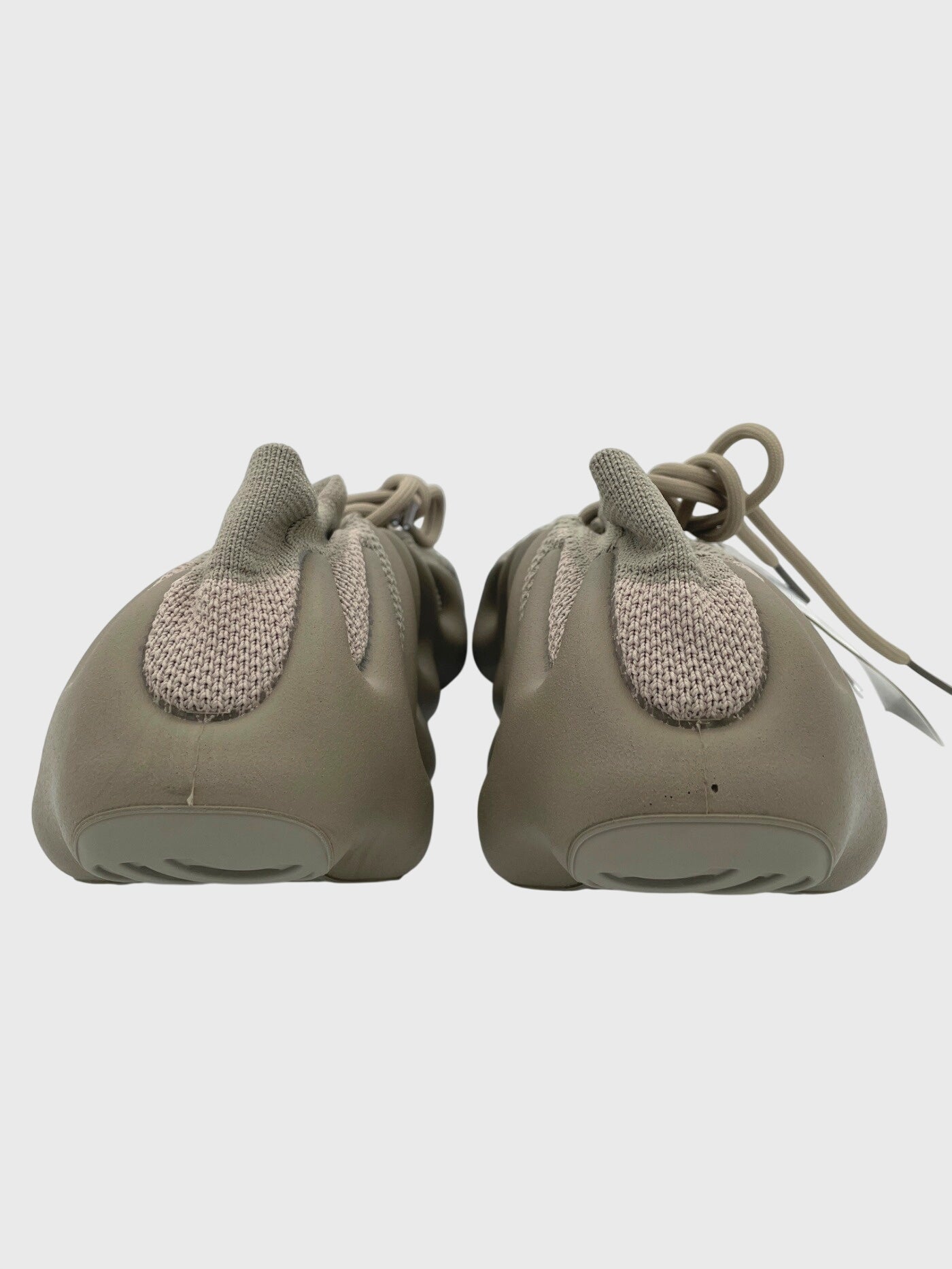 Adidas x Kanye West (Yeezy) 450 Low Top EU 42 Beige