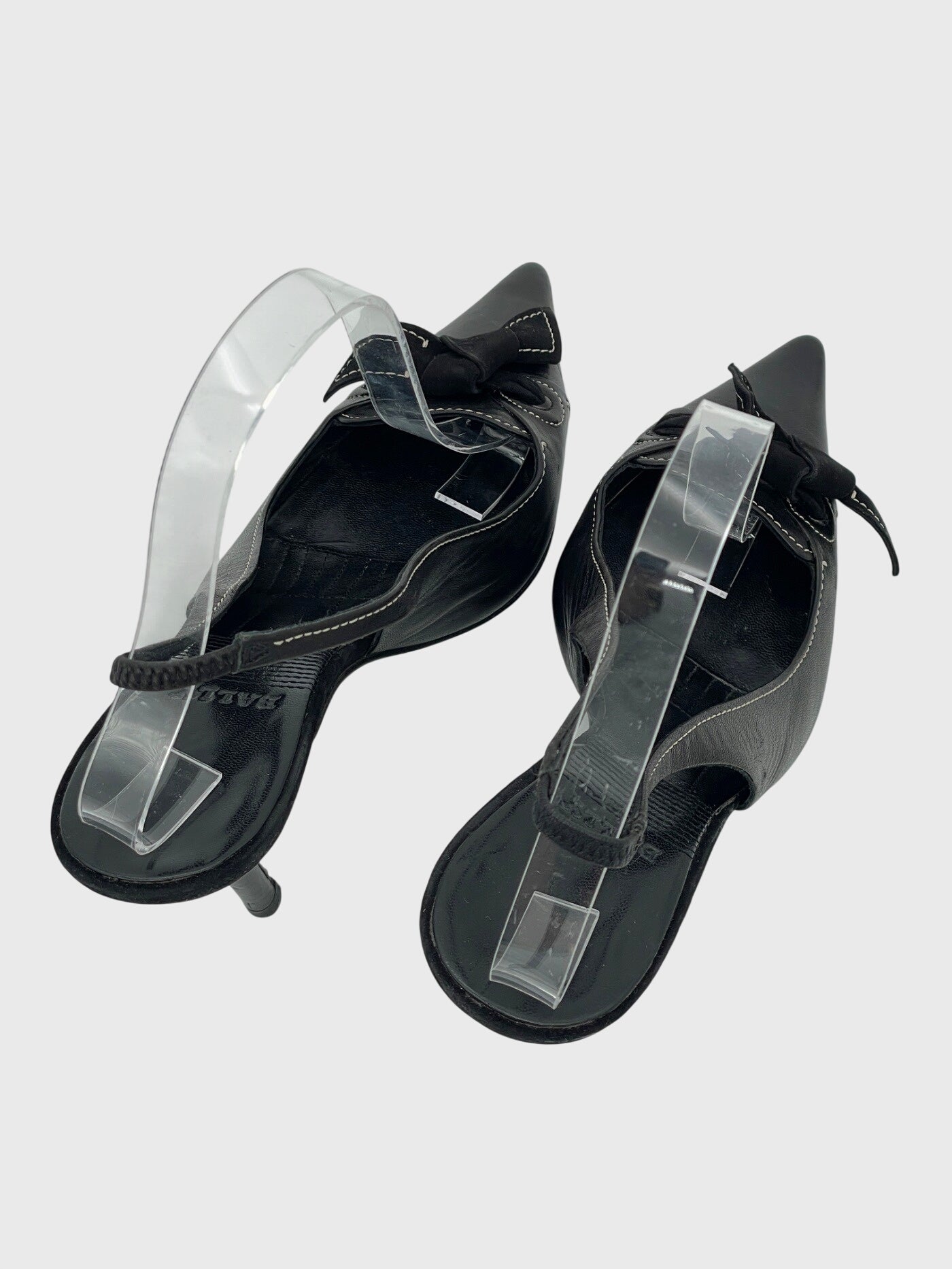 Bally Pointed Toe Bow Slingback EU 38 Schwarz