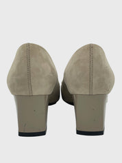 Tod's Gommino Loafer Pump EU 38 Beige