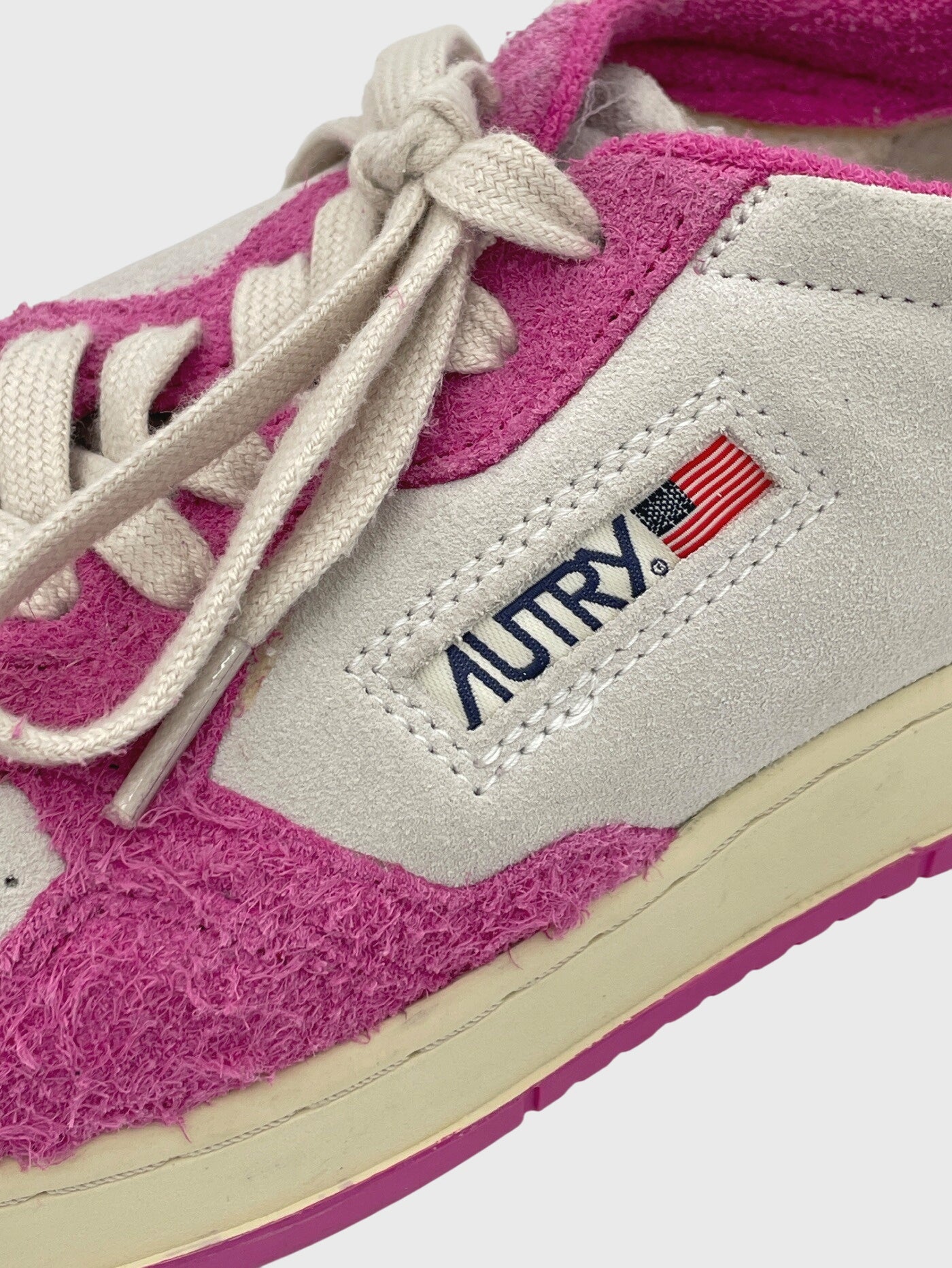 Autry Medalist Low Top Sneaker EU 41 Pink