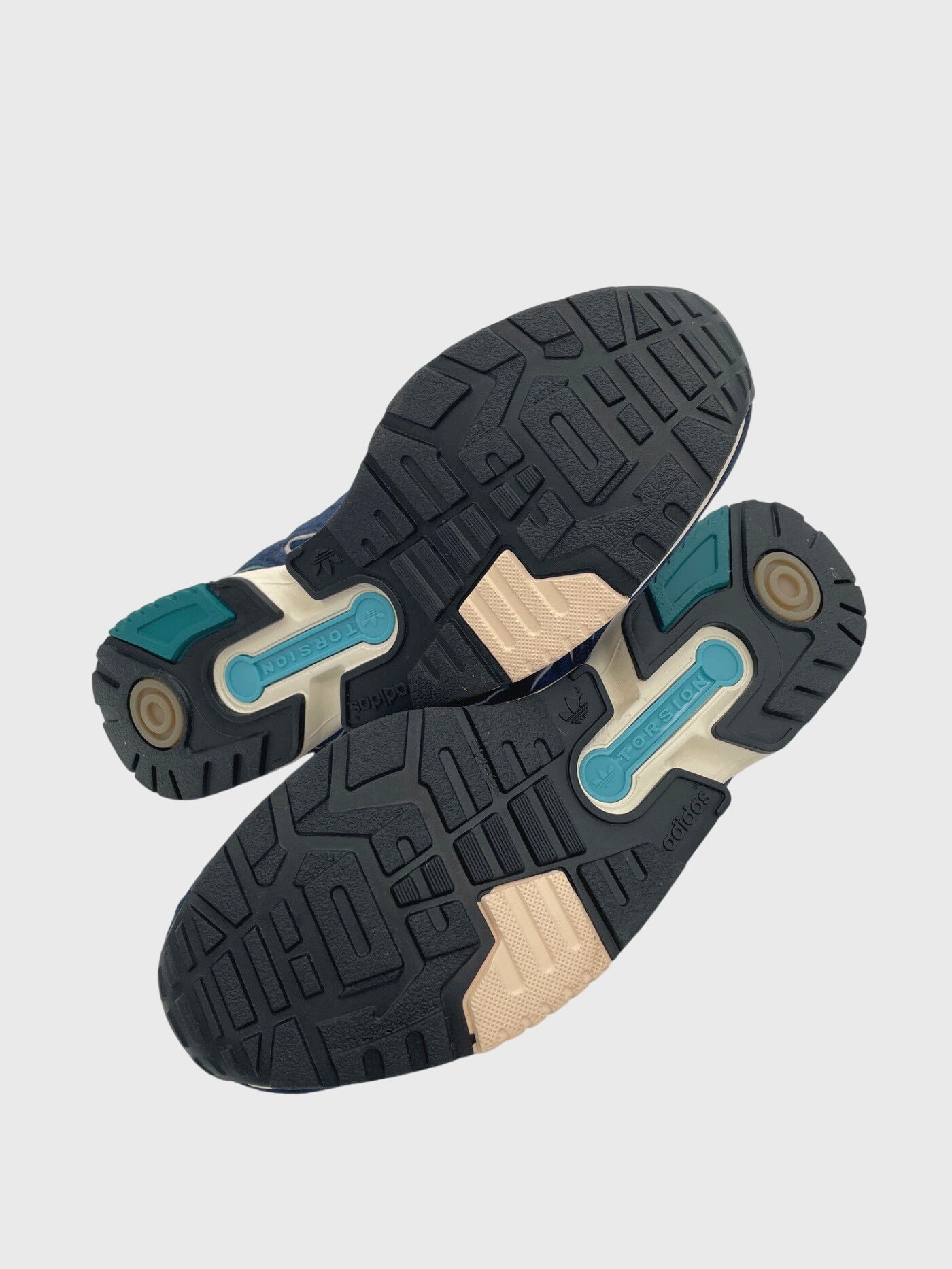 Adidas x END. Torsion Super Equals Low Top EU 46 Blau