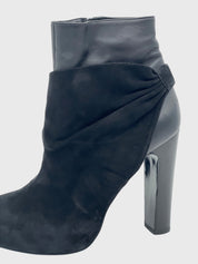 Hermès Suede Ankle Boot EU 38 Schwarz